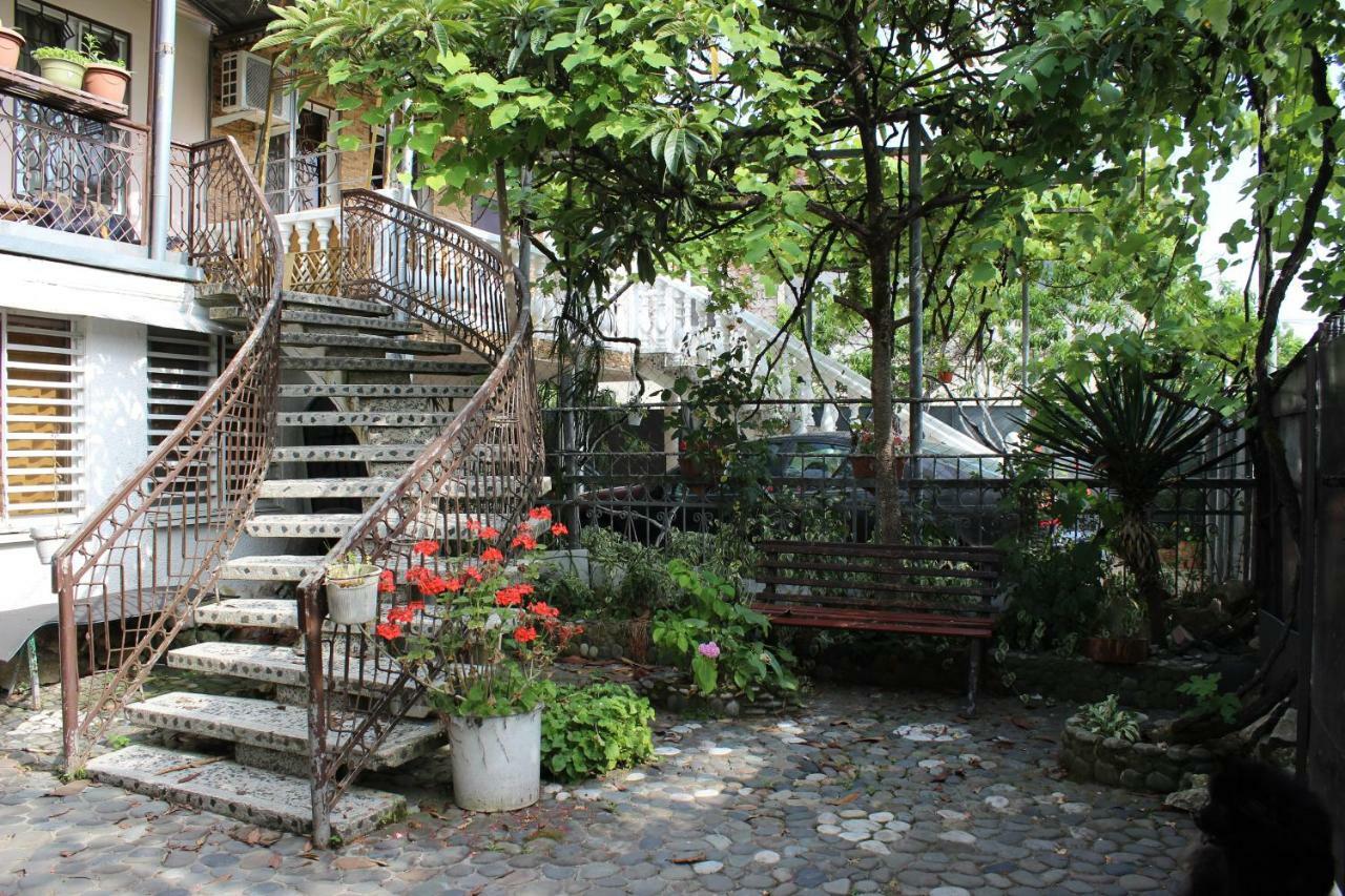 Summer Sochumi Exterior foto